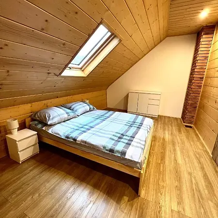 Apartmán Highlander - Drewniany Dom W Beskidach Kamesznica